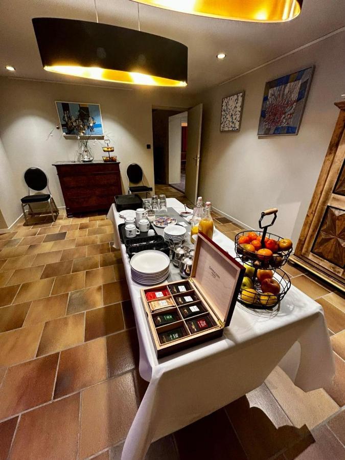 Hotel Restaurant Le Madame La Ferrière 외부 사진